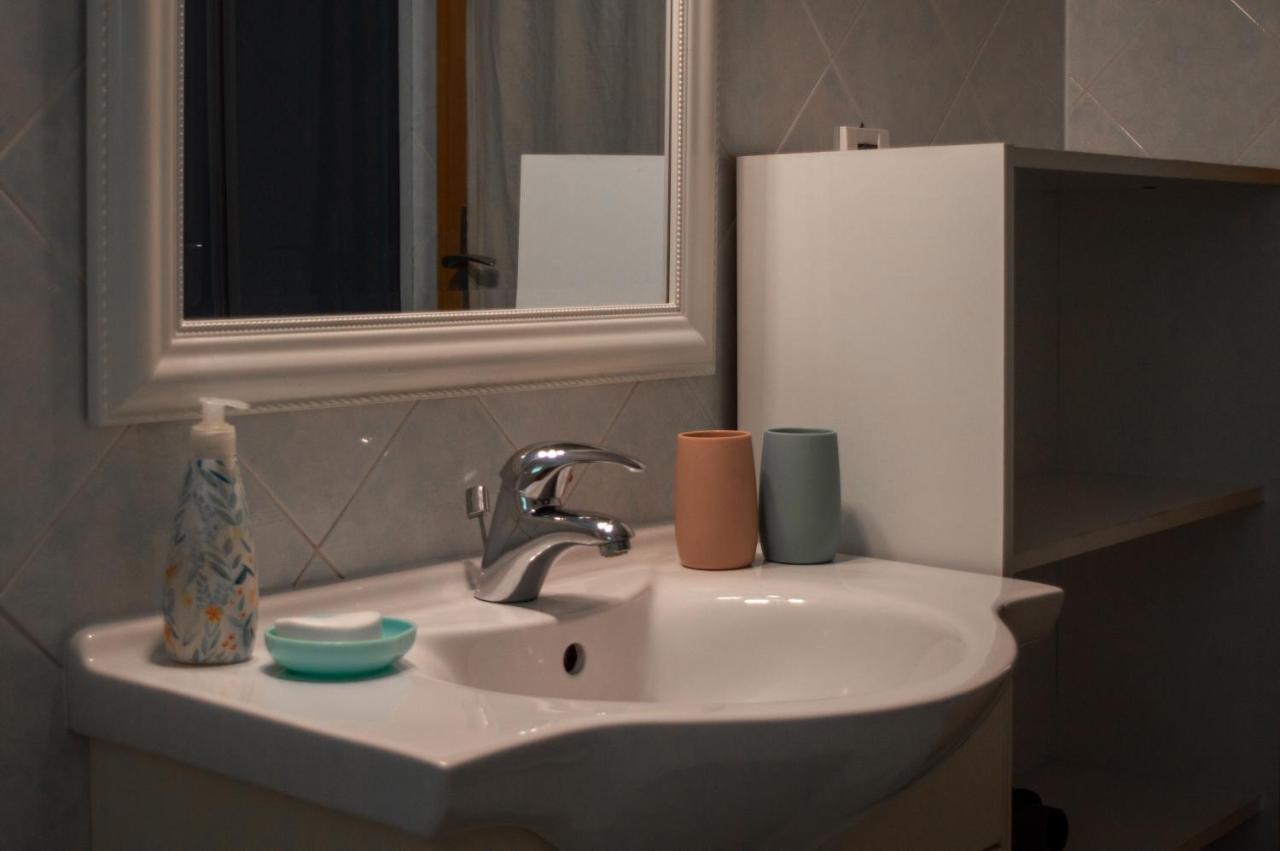 Apartment Laetitia Kaštelir エクステリア 写真