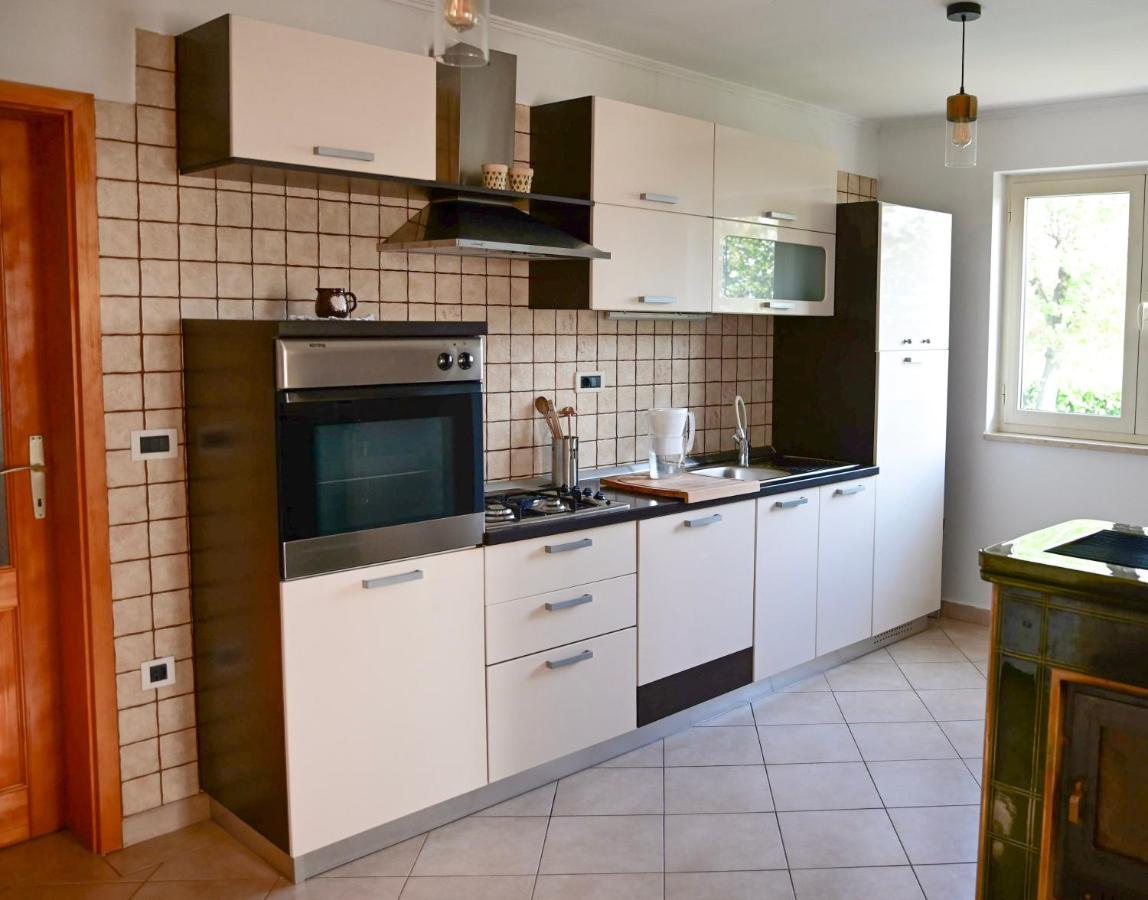 Apartment Laetitia Kaštelir エクステリア 写真